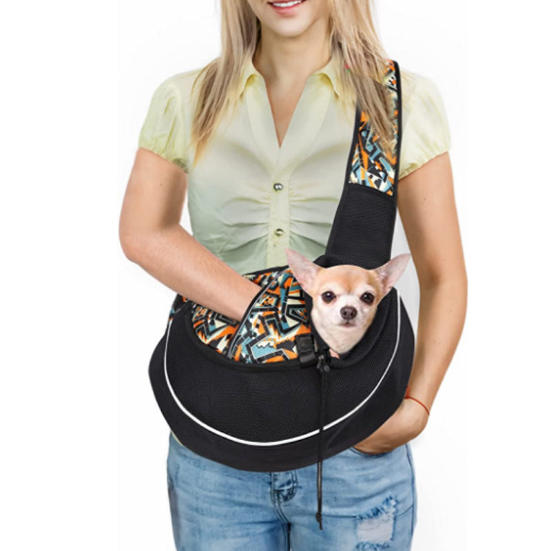 PetCarePlusShop®|Portable Crossbody Bag for Dogs & Cats