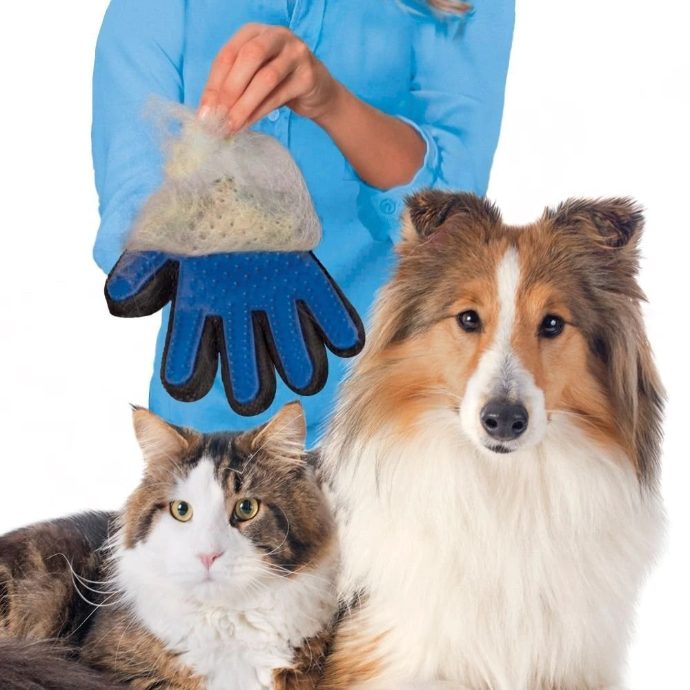 PetCarePlusShop®|Pet Grooming Glove: Gentle Deshedding Brush for Dogs & Cats